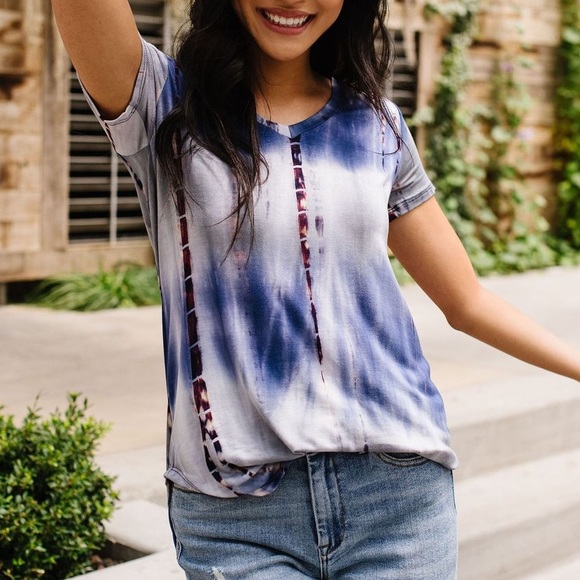 Bamboo Blues Tie Dye Top - Picture 4 of 12